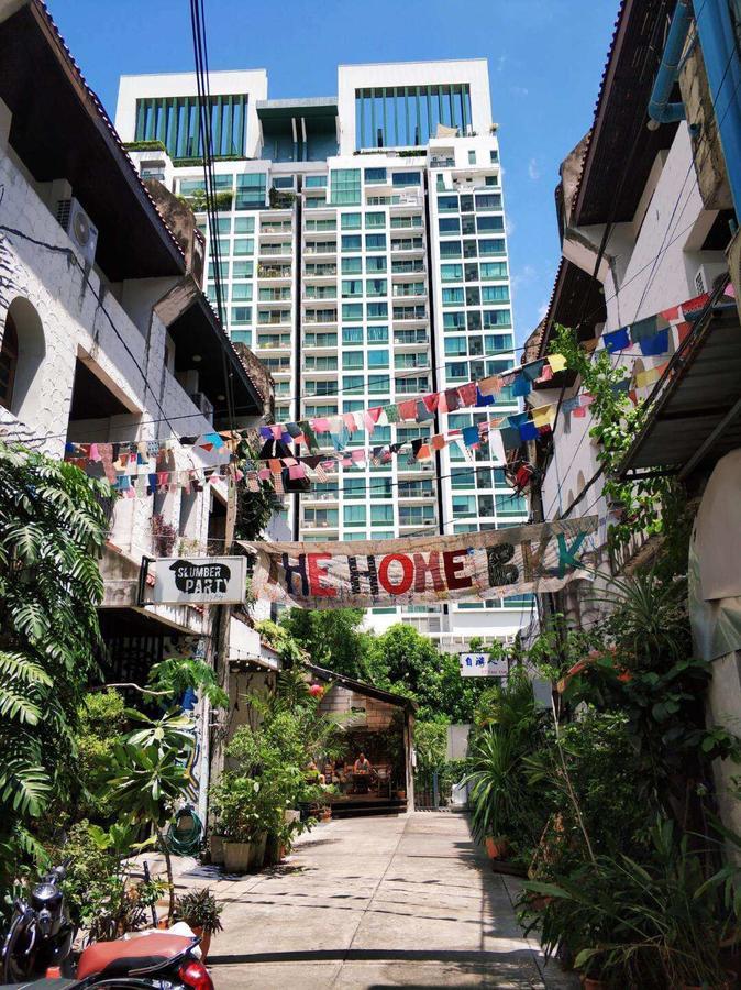 17You Inn Hostel Bangkok Exterior photo