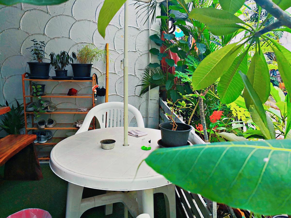 17You Inn Hostel Bangkok Exterior photo